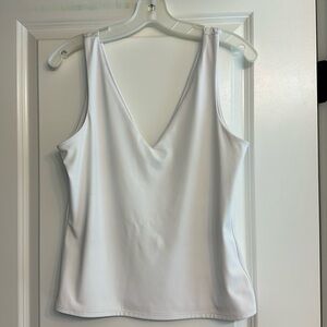 V neck body contour top